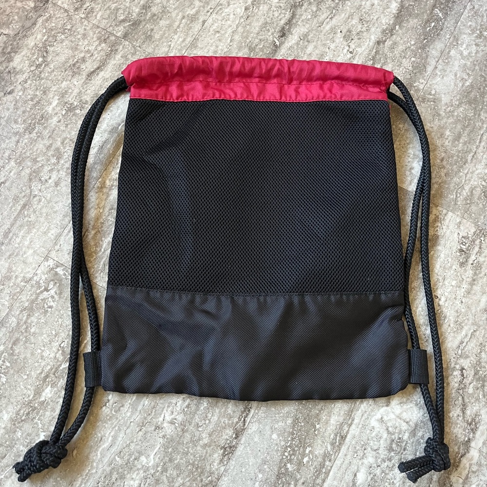 Arkansas Razorbacks Red and Black Drawstring Bag - Picture 3 of 3